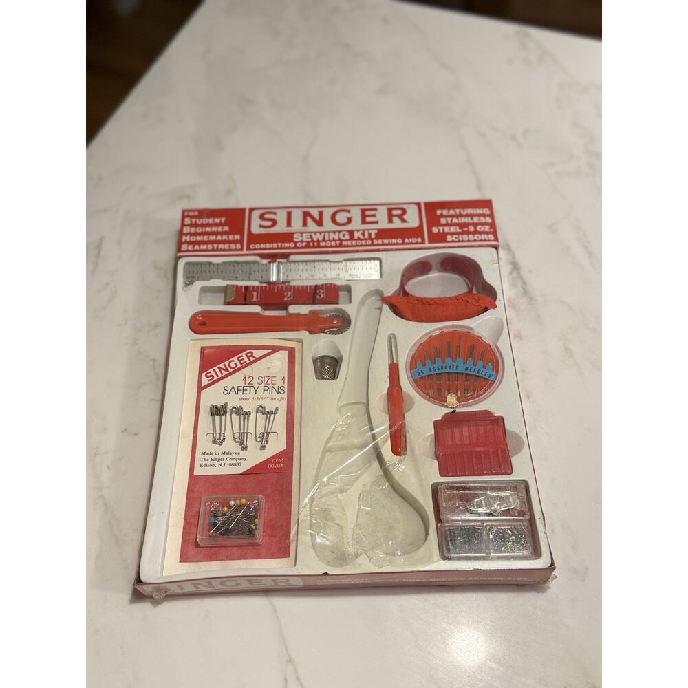 Vintage Singer Sewing Kit 05577 New In Package New Old Stock Missing Scissors